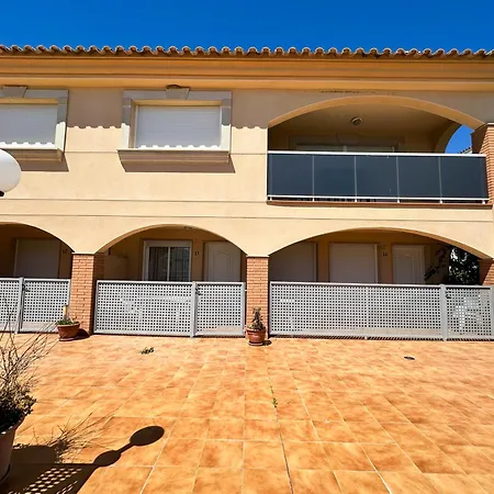 Acogedor Cerca De La Playa Wifi Y Parking Apartmán Mont-roig del Camp