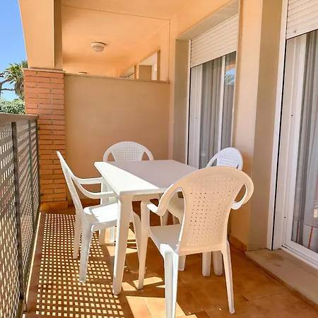Apartmán Acogedor Cerca De La Playa Wifi Y Parking Mont-roig del Camp